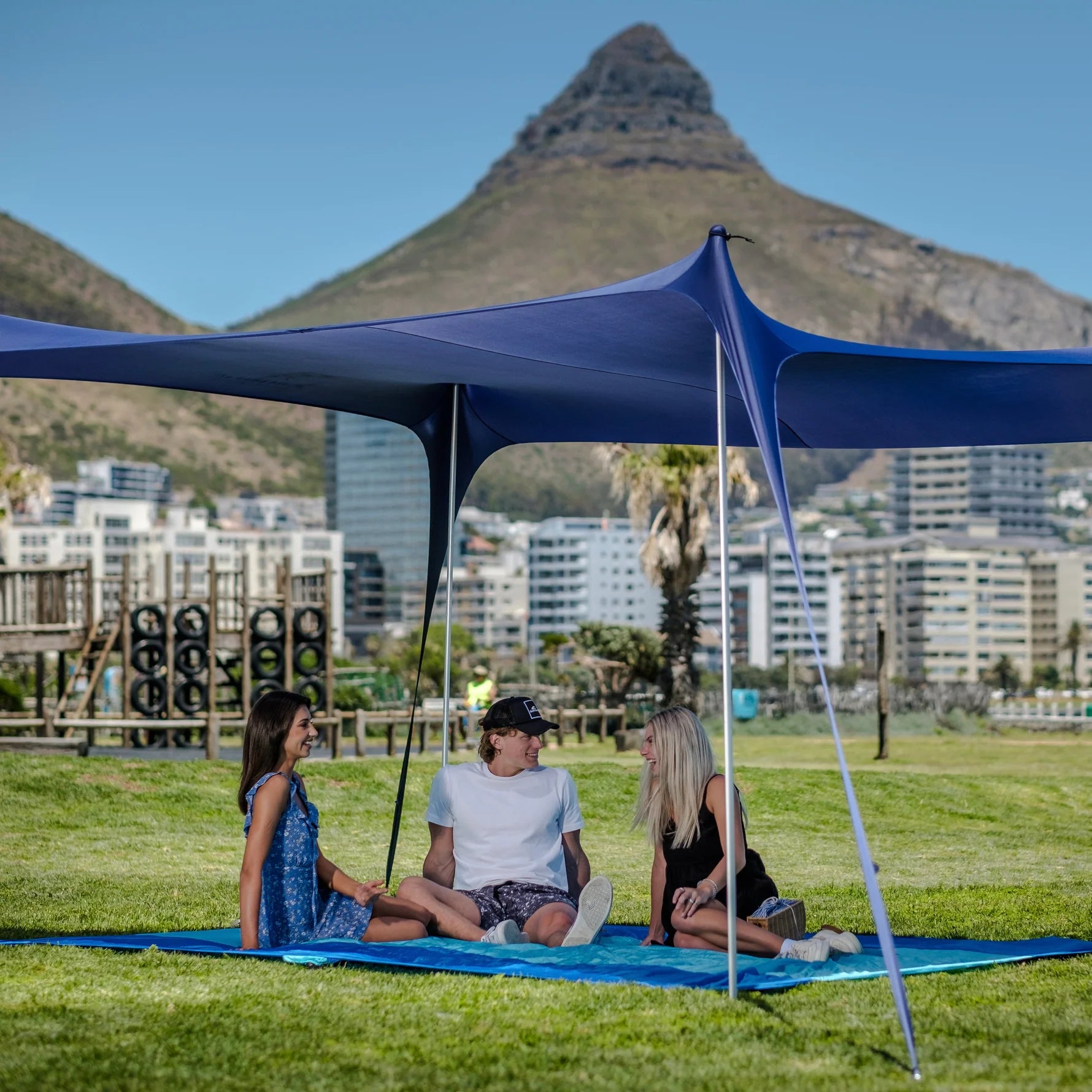 sun ninja tent Sun Ninja Beach Tent 8 Person / Turquoise